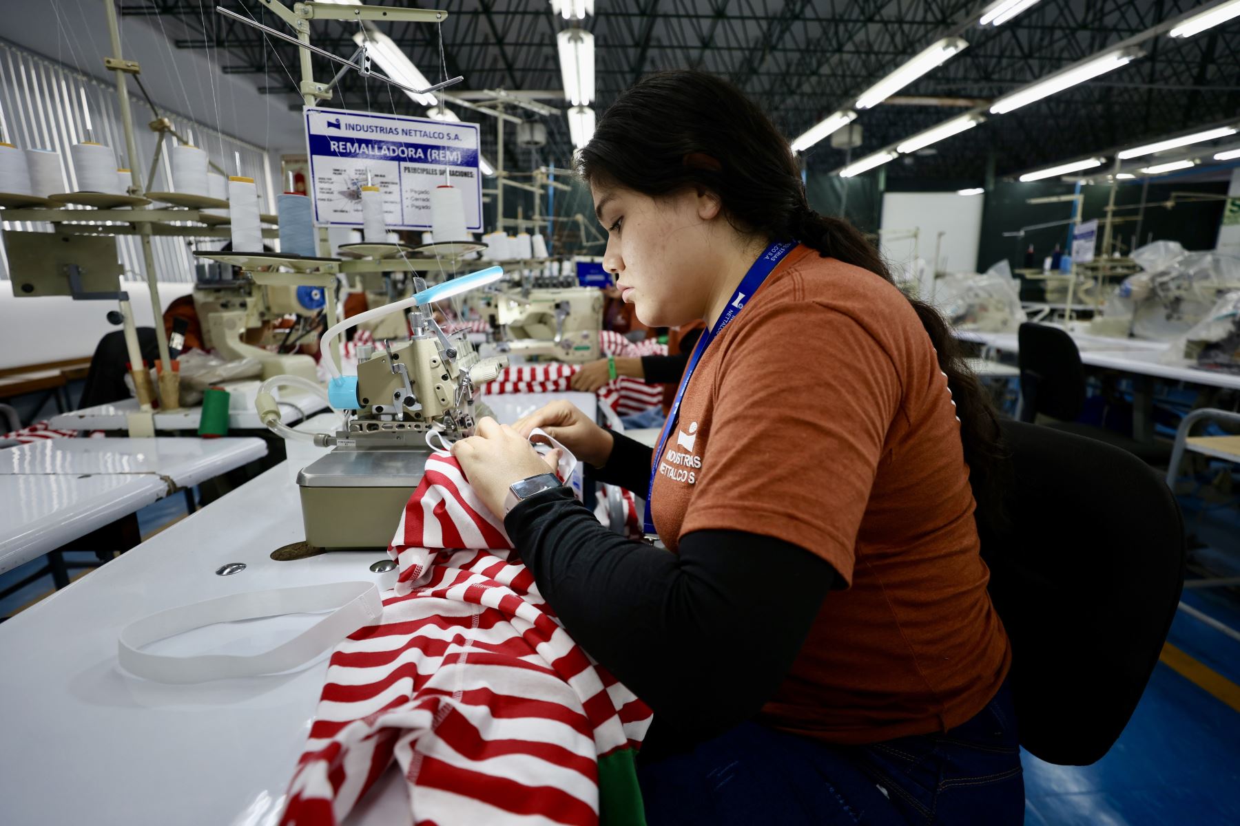 Laborar Conoce las oportunidades que tienen los practicantes para empezar a ...